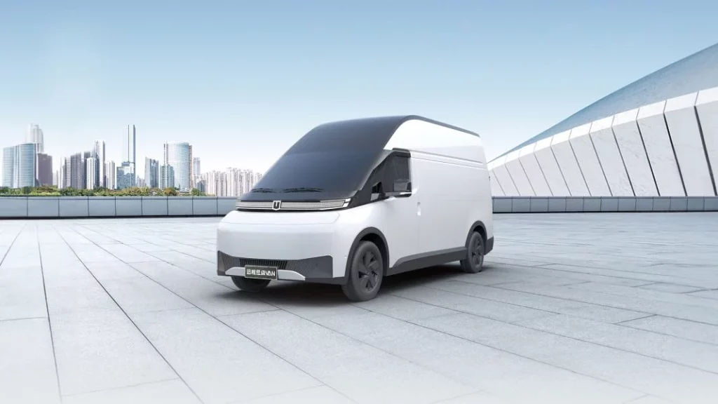 2024 farizon super van geely 12 Motor16