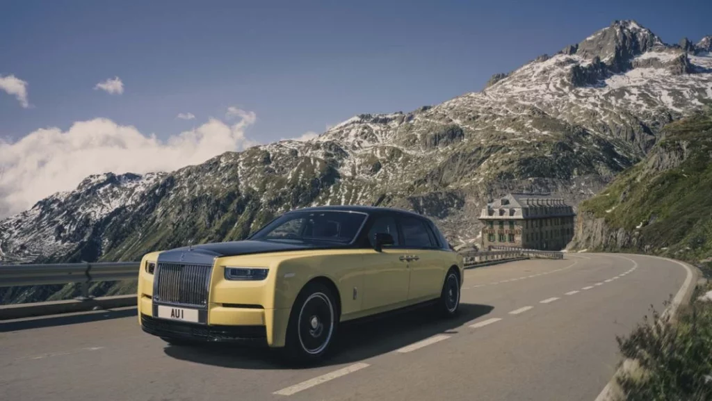 6. Phantom Goldfinger Furka Pass Motor16