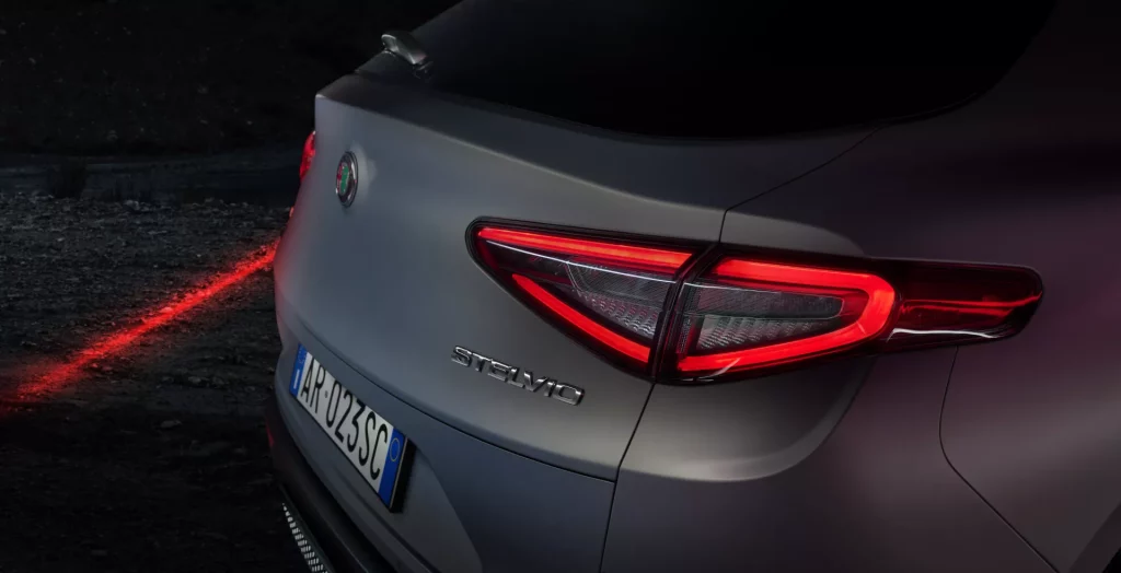 Alfa Romeo Stelvio Taillights 1 1 Motor16