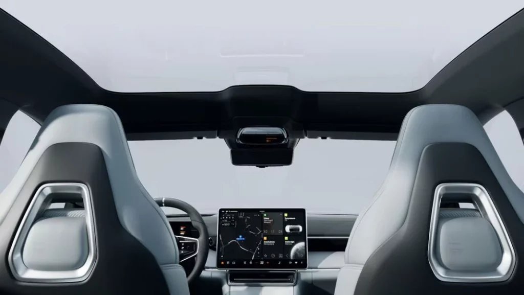 INTERIOR POLESTAR 4 8 copia Motor16