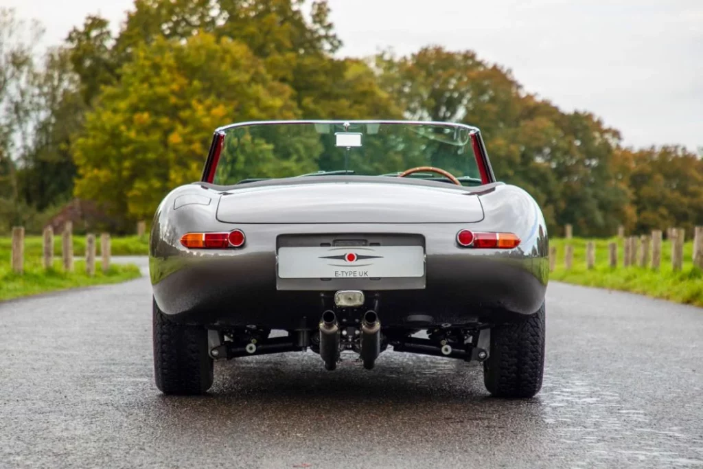 JAGUAR E TYPE SPEEDSTER 7 Motor16