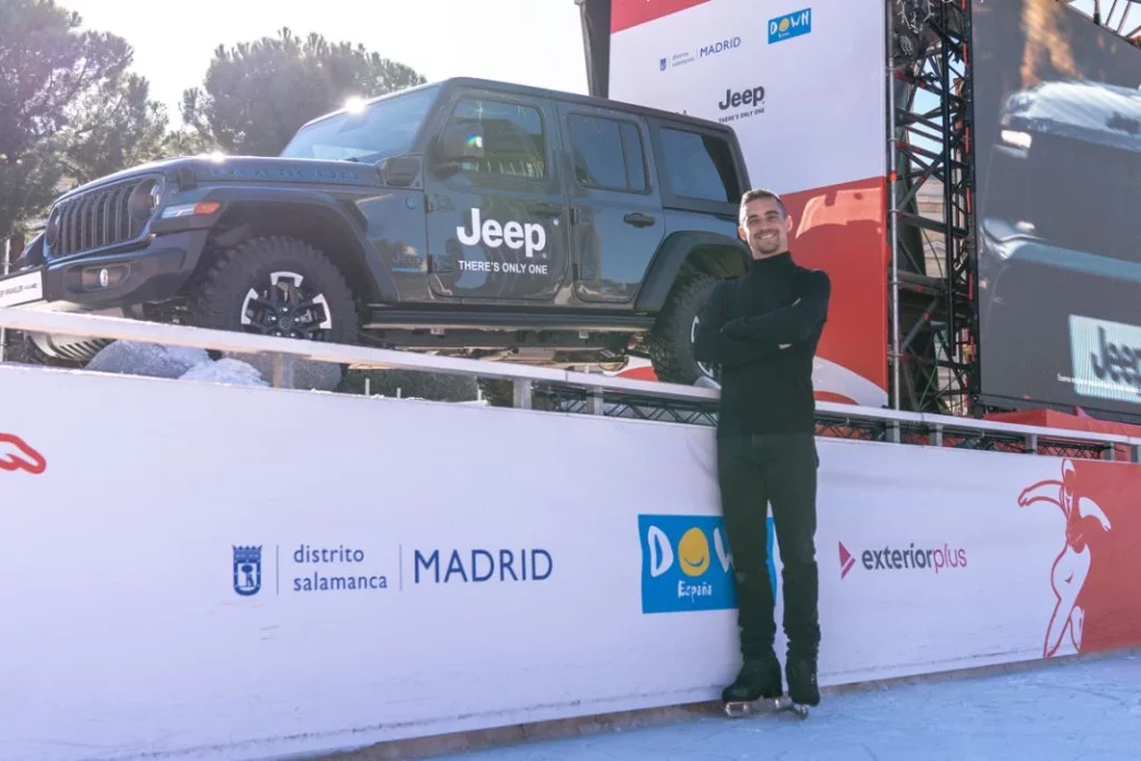 JEEP JAVIER FERNANDEZ PISTA HIELO MADRID17 Motor16