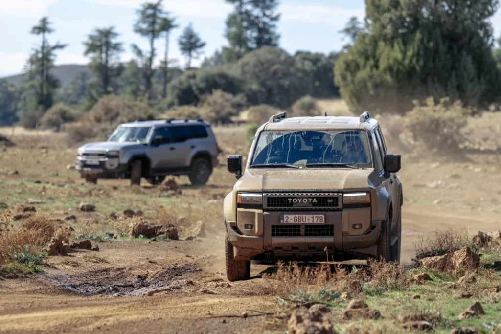 Toyota Land Cruiser 250 VX L 4 Motor16