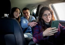 ¿Cómo ahorrar y ganar dinero compartiendo coche? Hoop Carpool tiene la solución