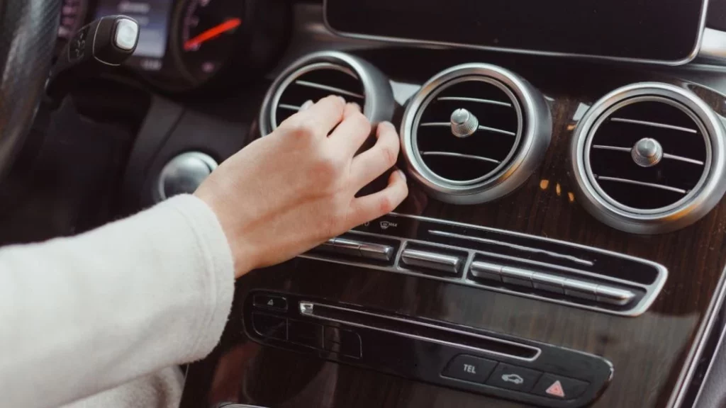 Precauciones al momento de calentar el interior del coche