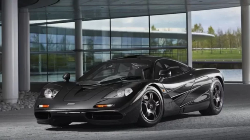 Honda FR-V y McLaren F1, otros coches con tres asientos delanteros