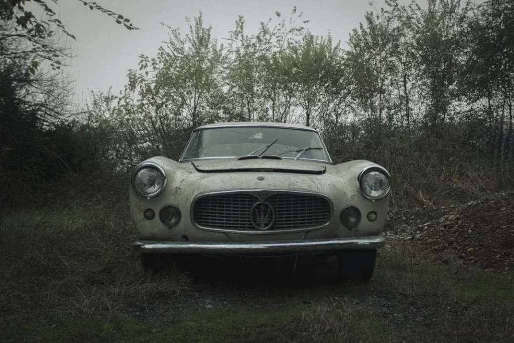 1961 Maserati 3500GT 4 Barnfind Exterior 03 Motor16