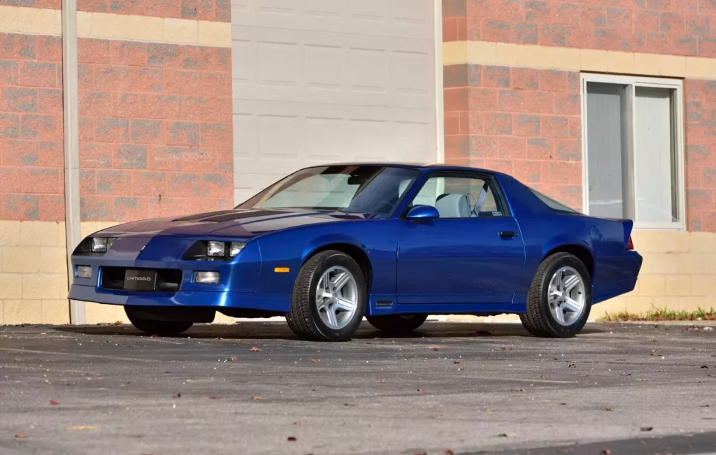 1990 Chevrolet Camaro IORC Z Mecum 1 Motor16