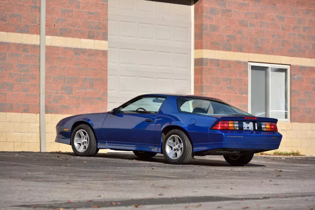 1990 Chevrolet Camaro IORC Z Mecum 11 Motor16