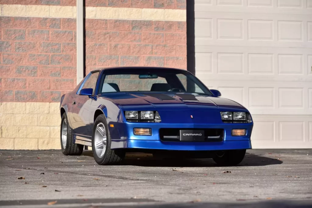 1990 Chevrolet Camaro IORC Z Mecum 2 Motor16