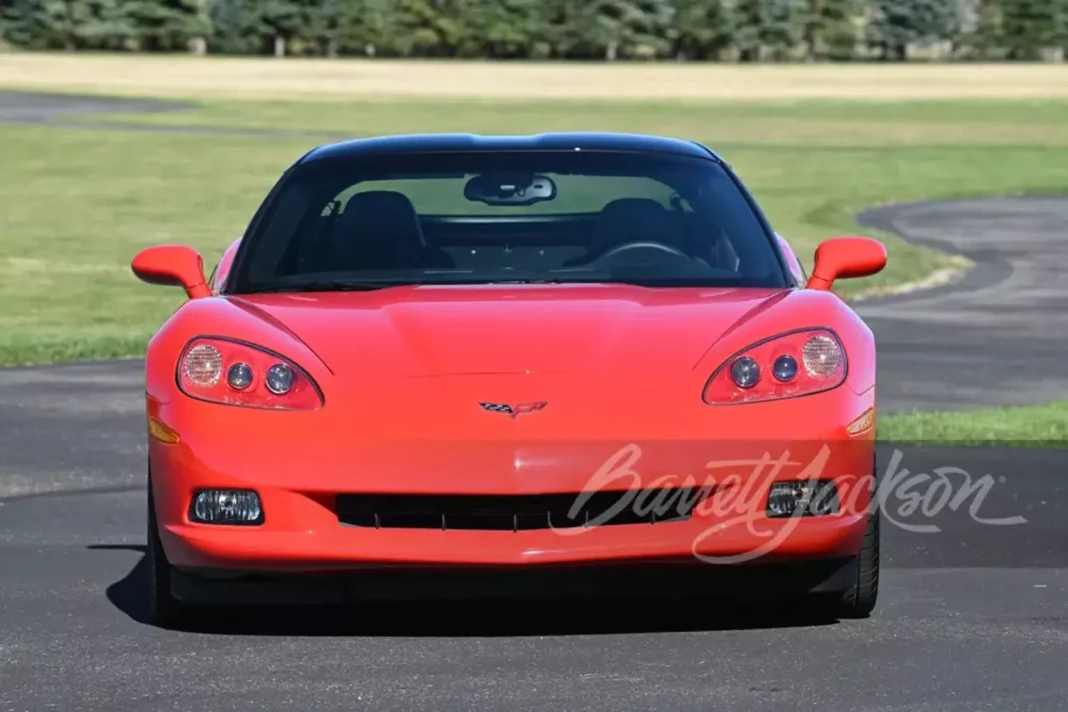 2003 Corvette C6 Barrett-Jackson. Imagen portada.