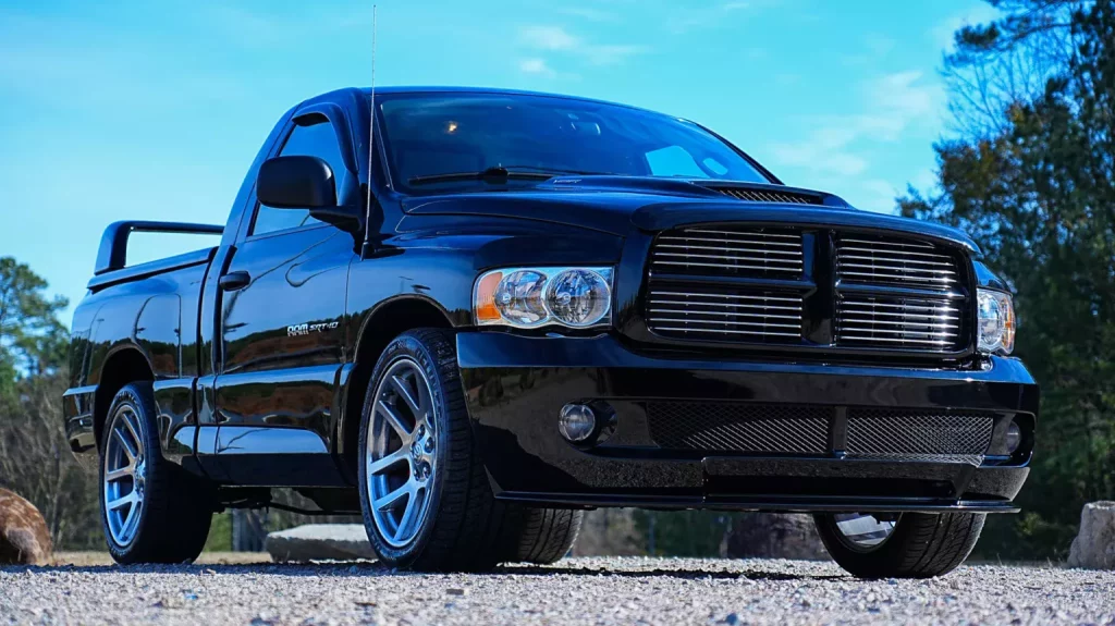 2004 Dodge Ram SRT 10 BaT 2 Motor16