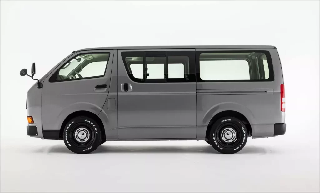 2025 AMJ Vanace Type 1 Toyota HiAce 2 Motor16