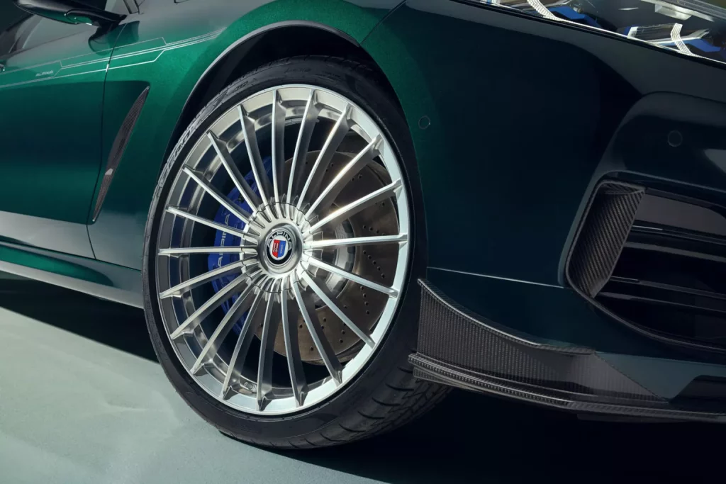 2025 Alpina B8 GT 12 Motor16