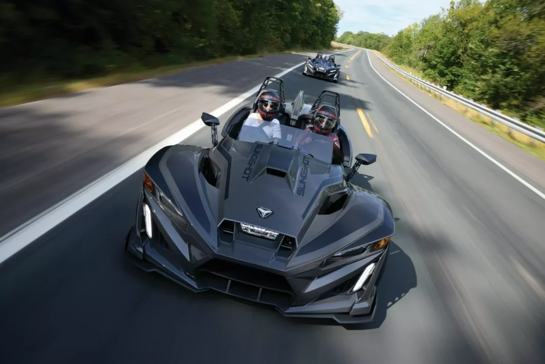 2025 Polaris Slingshot. Imagen portada.