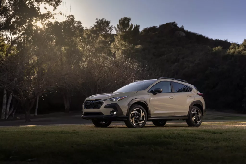 2025 Subaru Crosstrek Hybrid USA 18 Motor16