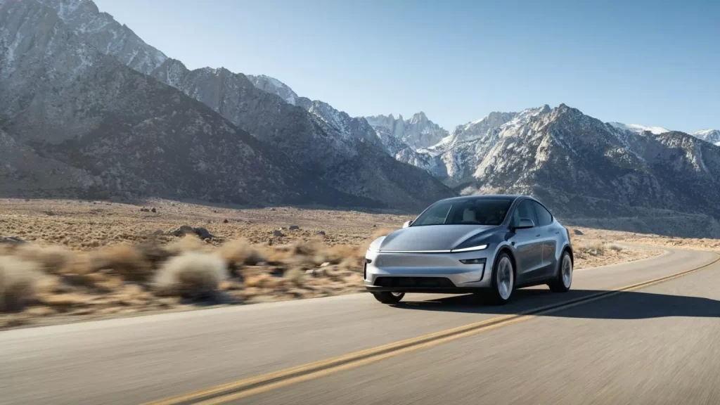 2025 Tesla Model Y USA 1 Motor16