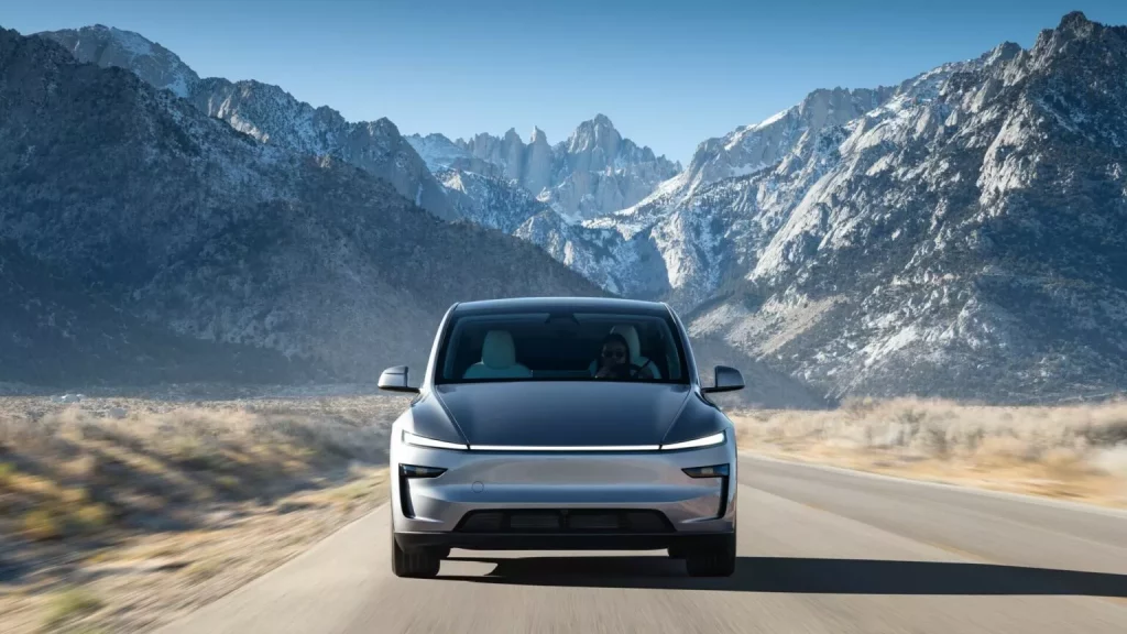 2025 Tesla Model Y USA 6 Motor16