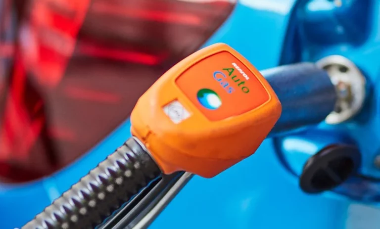 Repsol y EVO firman un acuerdo de colaboración para fomentar el uso del AutoGas