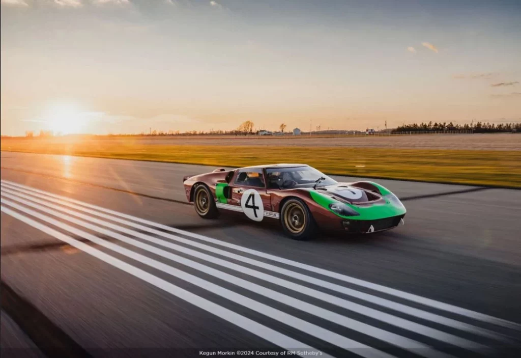 FORD GT40 LE MANS SUBASTA 1 Motor16