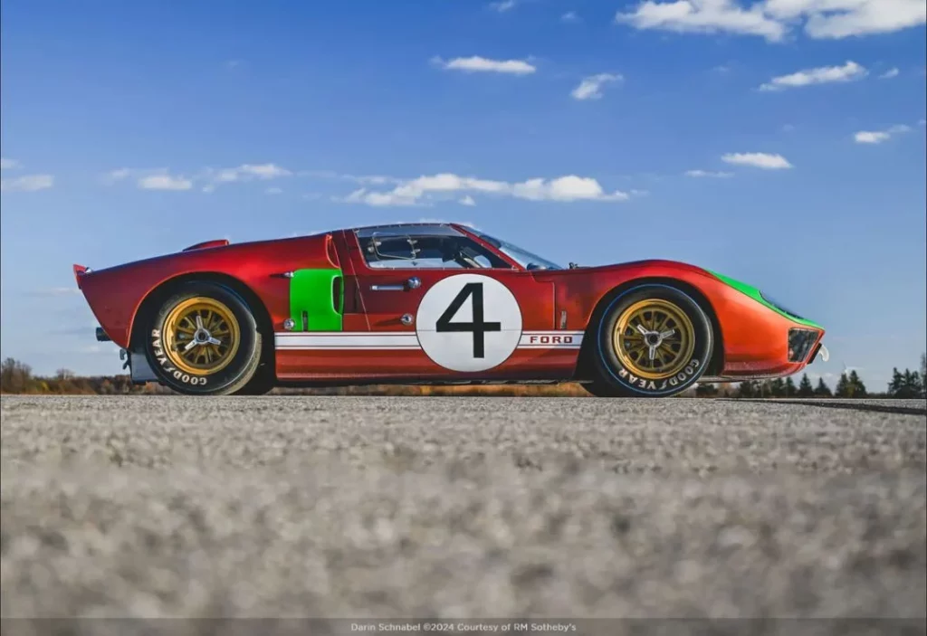 FORD GT40 LE MANS SUBASTA 25 Motor16