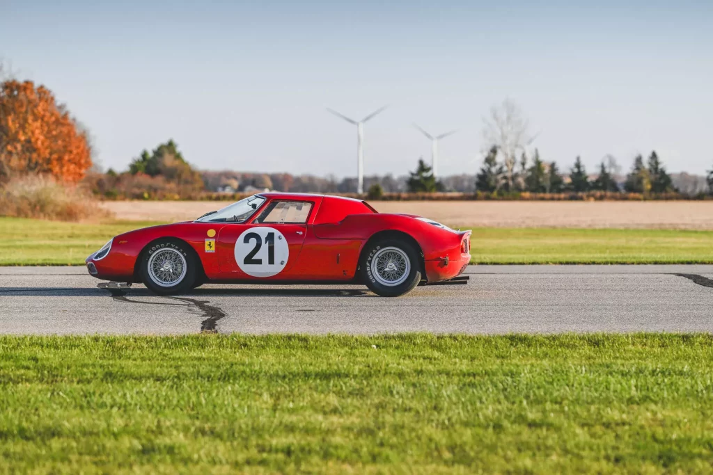 Ferrari 250 LM 1964 8 Motor16