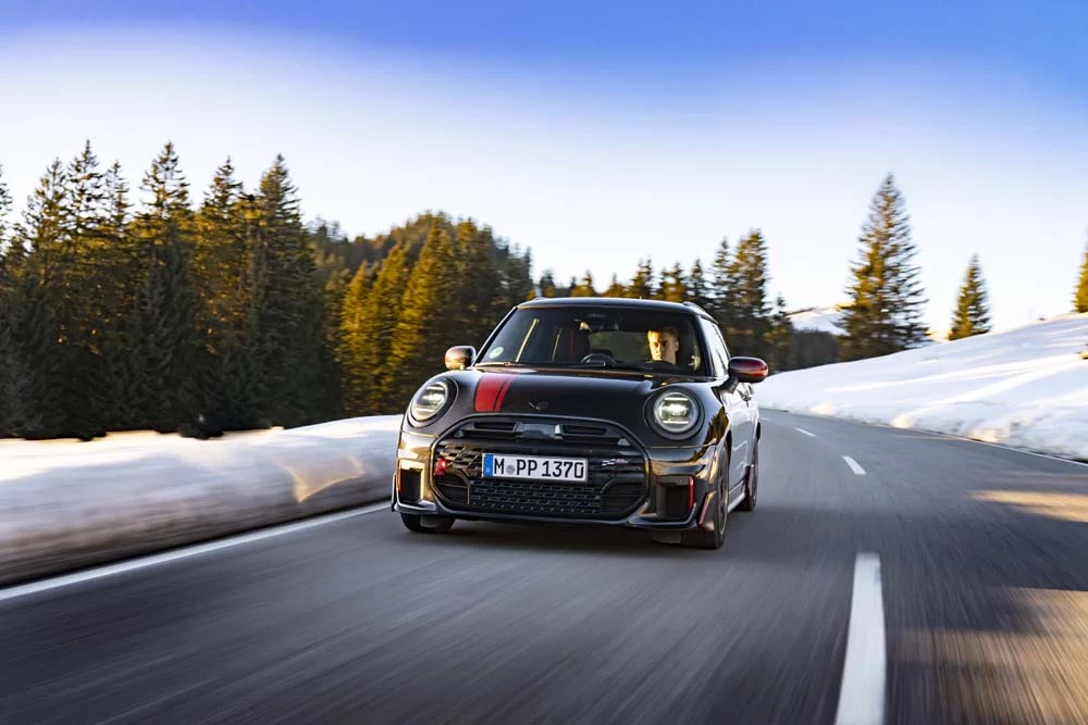 Mini John Cooper Works 1 Motor16