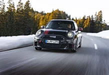 El Mini John Cooper Works presenta sus nuevos accesorios ‘invernales’