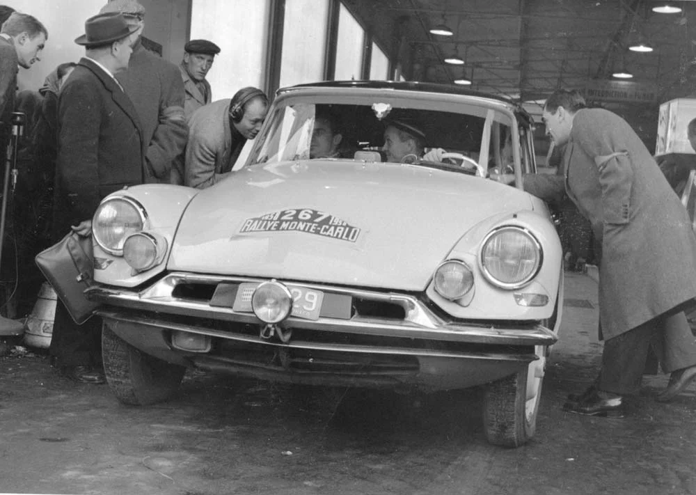 DS en el Rally de Montecarlo de 1958