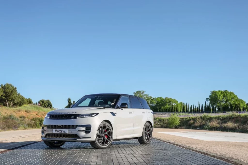 Range Rover Sport P460e 3 Motor16