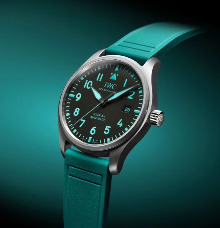 Fórmula 1: el nuevo reloj del equipo Mercedes-AMG Petronas para esta temporada