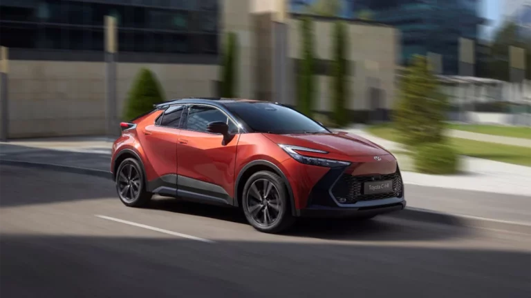 Toyota lanza la gama 2025 del C-HR, que incluye un nuevo acabado Spirit