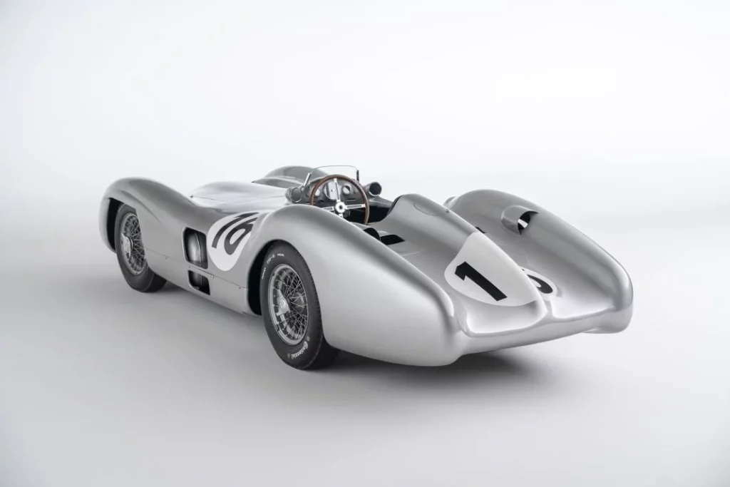 segundo coche m as caro del mundo 1954 Mercedes Benz W 196 R Stromlinienwagen 2 Motor16