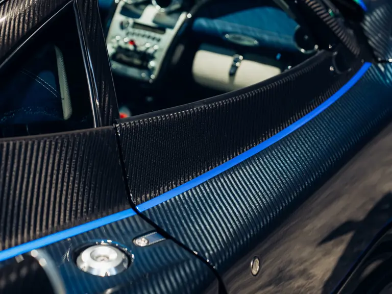 2011 Pagani Zonda Tricolore RM Sothebys 14 Motor16