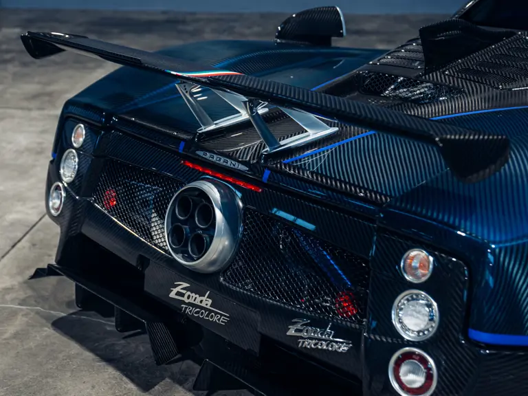 2011 Pagani Zonda Tricolore RM Sothebys 40 Motor16