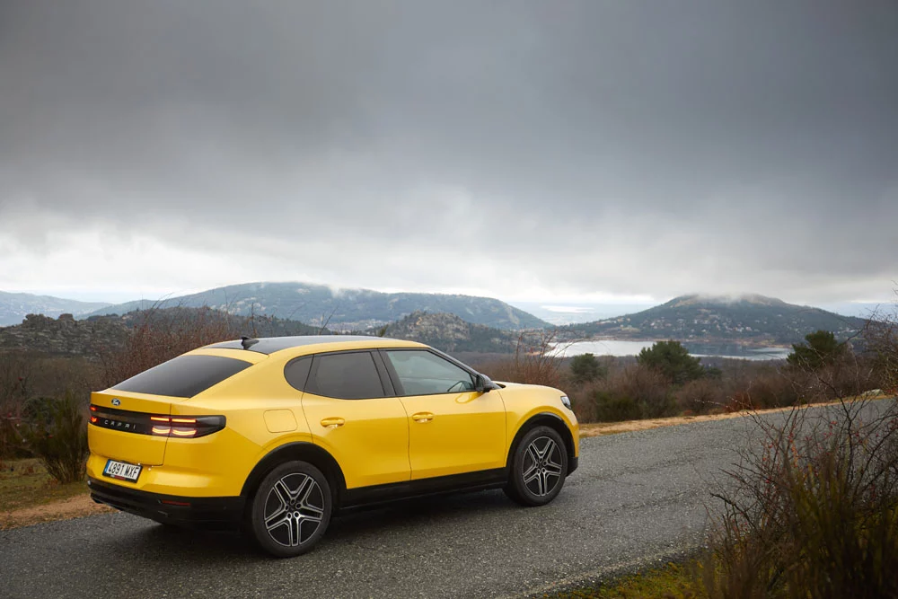 2025 Ford Capri Al Volante 6 Motor16