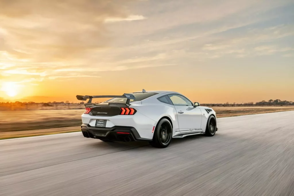 2025 Hennessey Super Venom. Ford Mustang. Imagen movimiento.