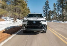 El inmenso Lexus LX se pone a tono, estrena mecánica y suma 13.000 euros a su versión ‘básica’