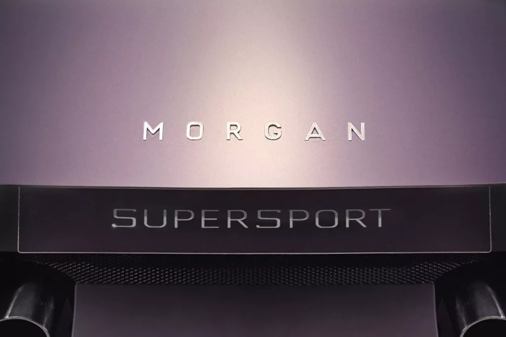 2025 Morgan Supersport teaser 1 Motor16