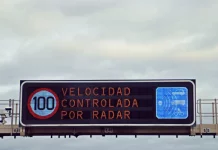 Menos radares y más seguridad en las carreteras