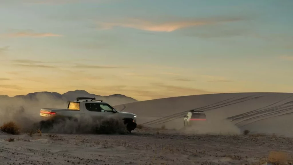 2025 Rivian R1T R1S California Dune 13 Motor16