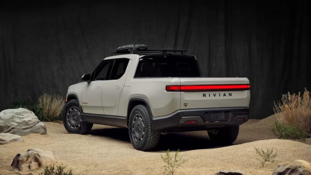 2025 Rivian R1T R1S California Dune 8 Motor16