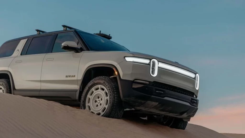 2025 Rivian R1T R1S California Dune 9 Motor16