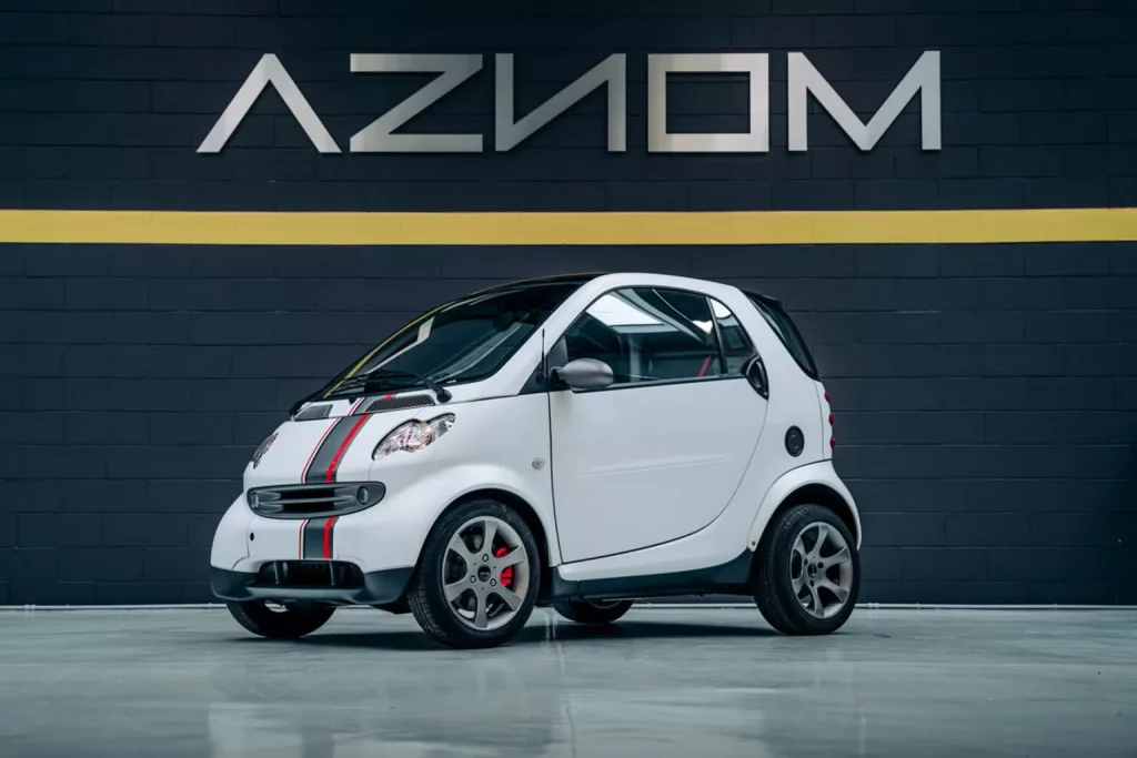 2025 Smart ForTwo Smart 4Teen Aznom 1 Motor16