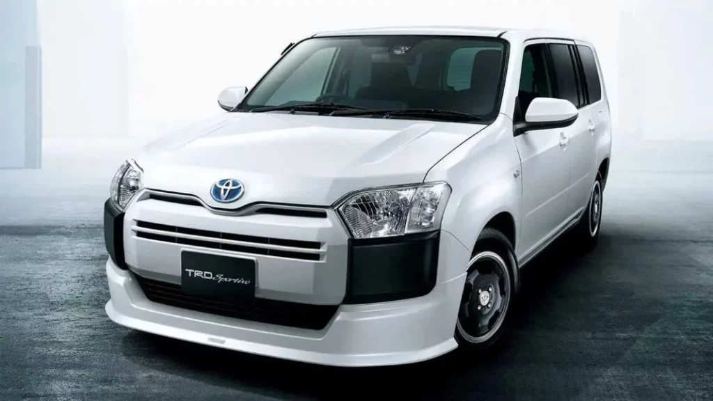 2025 Toyota Probox Japon 11 Motor16