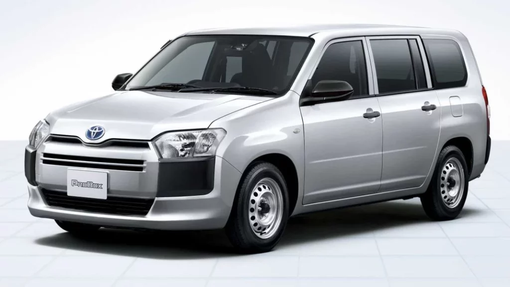 2025 Toyota Probox. Imagen estudio.