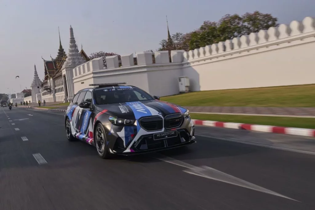 BMW M5 TOURING SAFETY CAR MOTOGP 10 Motor16