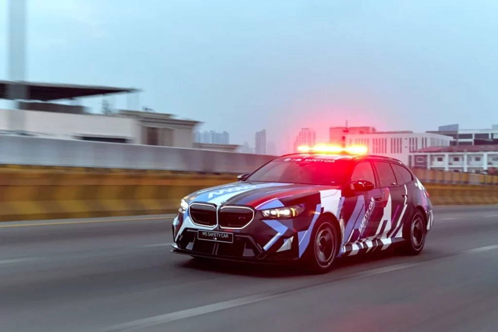 BMW M5 TOURING SAFETY CAR MOTOGP 7 Motor16