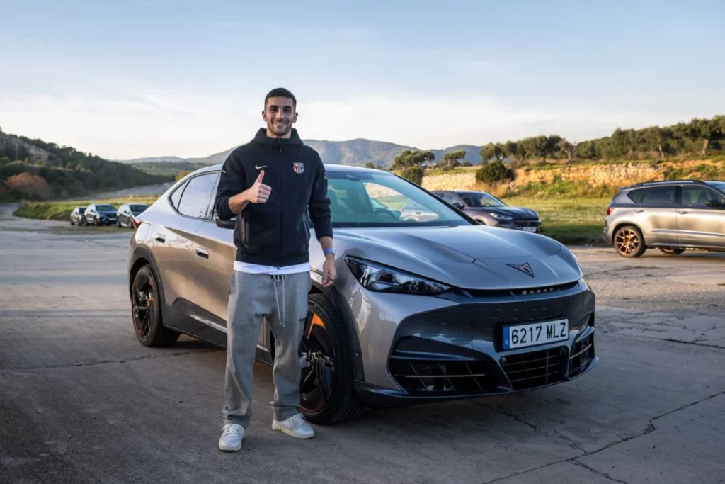 CUPRA COCHES FC BARCELONA18 Motor16