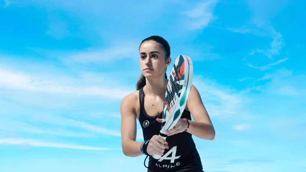 Claudia Fernandez A Padel Team Alpine3 Motor16